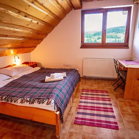 Oravsky Zrub Casa de hóspedes 3*